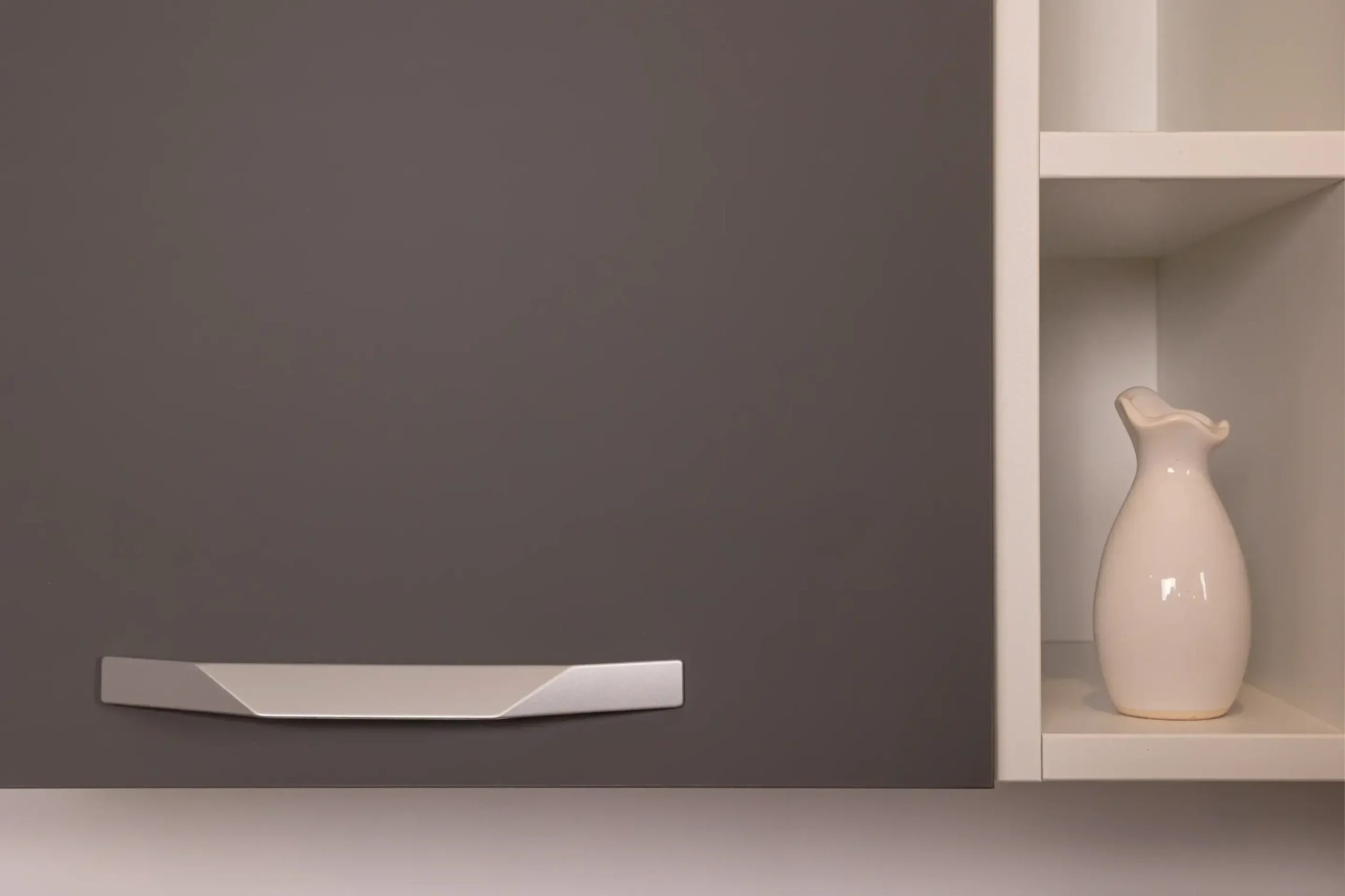 Bucătărie Modulară Completă Compact 3 – Design Urban & Contrast Antracit - imagine 16